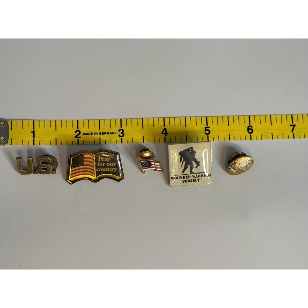 Vintage Lot of 5 USA PATRIOTIC‎ FLAG Military Random Mixed Lot Lapel Pins